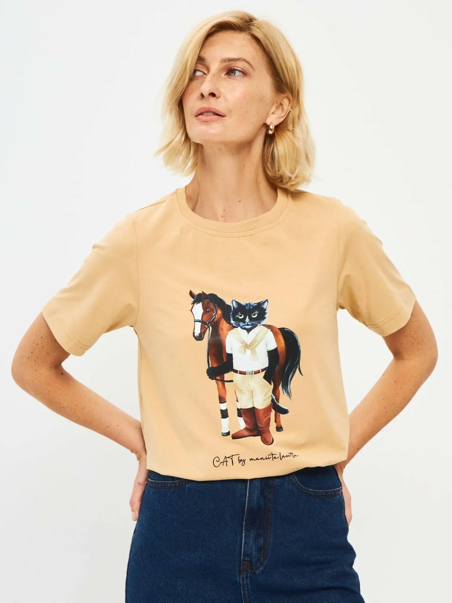 Beige printed t-shirt rider cat - Funny Cat T-shirt | For Cat Lovers | CAT by maniita lacitta
