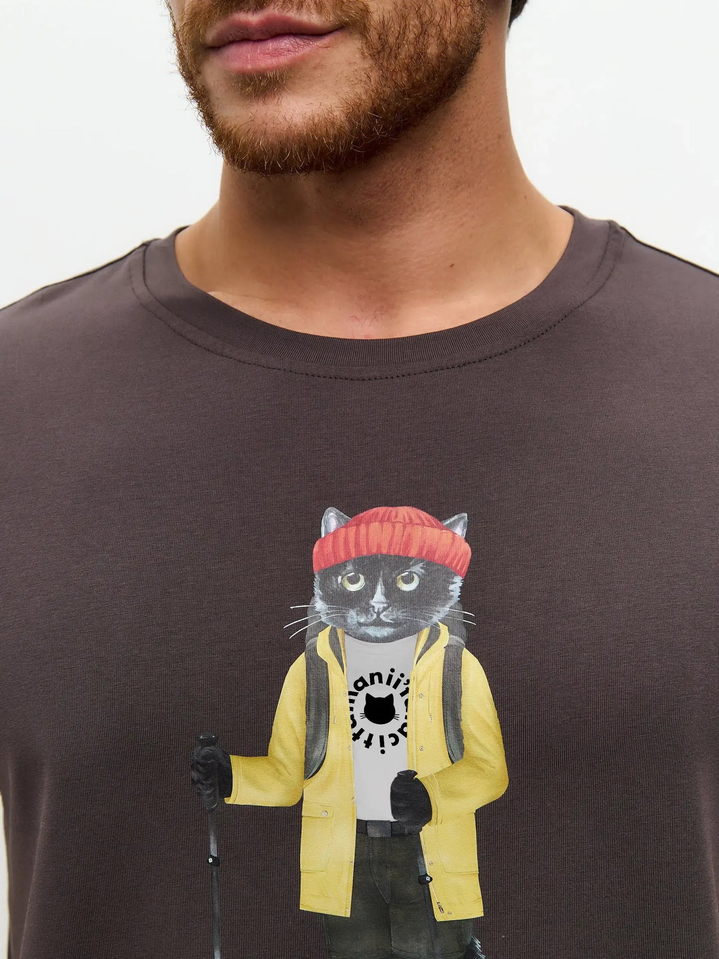 Brown Printed T-shirt TRAVEL CAT - T-shirt