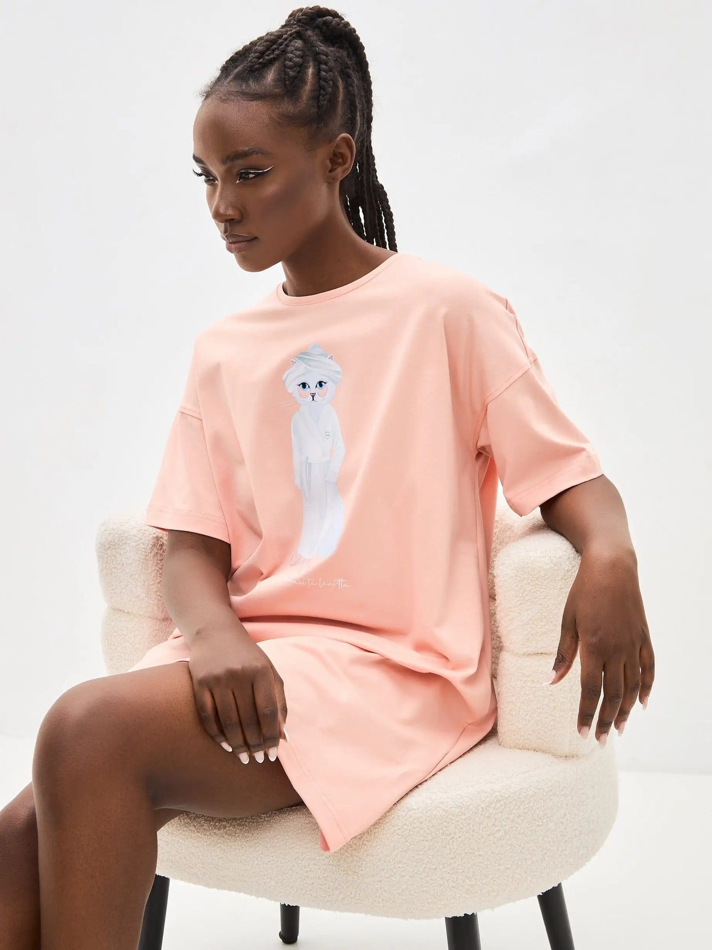 Pink oversized T-shirt SPA CAT - Peach oversized T-shirt SPA CAT print