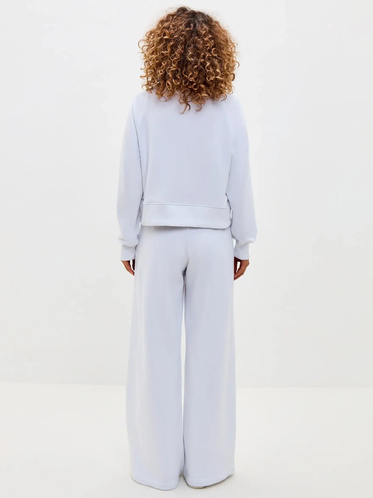 Set: White Printed Sweatshirt MARINER CAT and White Sweatpants