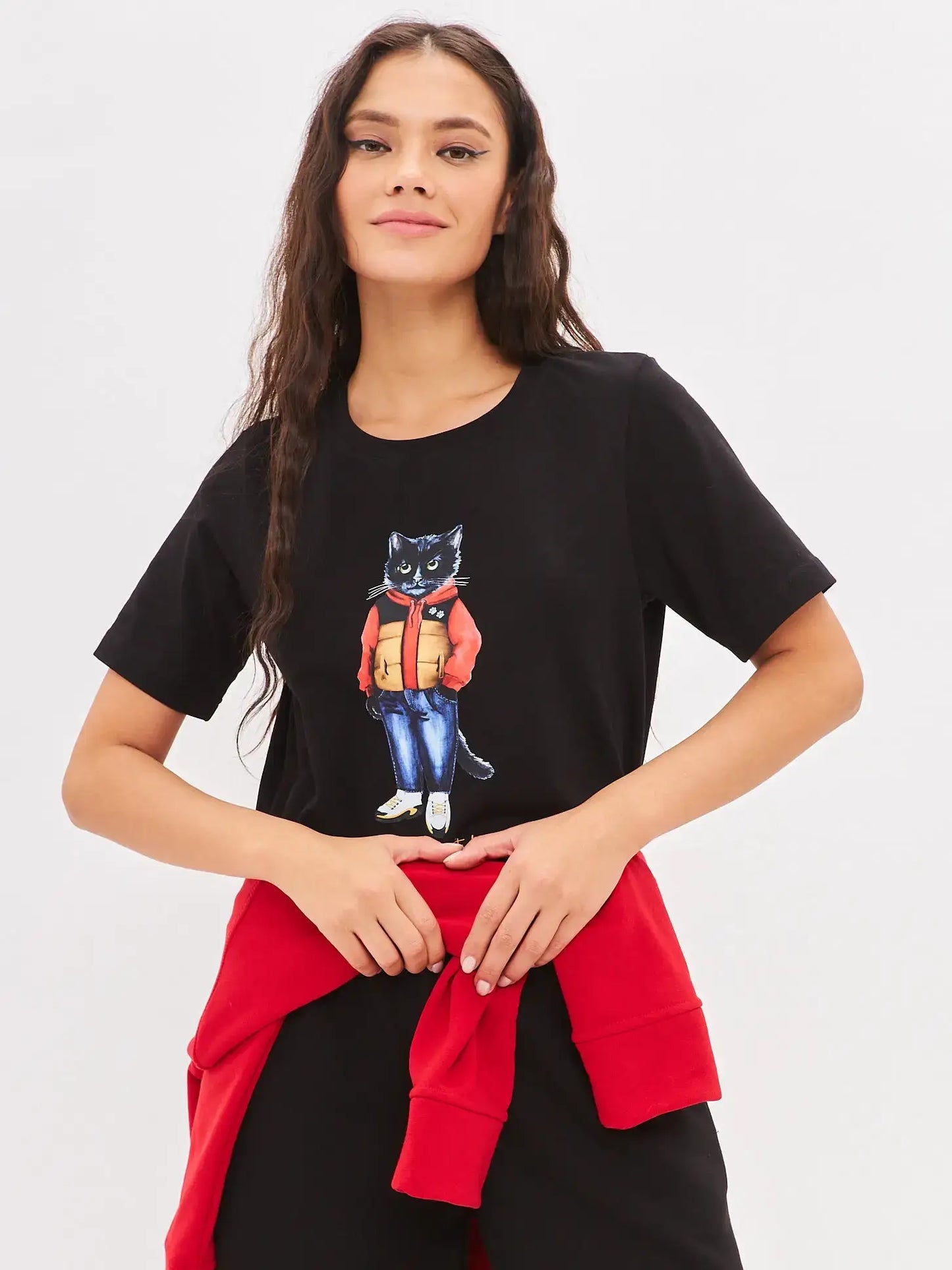 Set: women’s black t-shirt and wide-leg sweatpants with print Sport Casual Cat