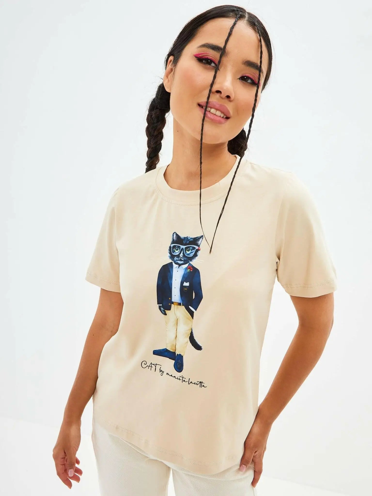 Beige t-shirt regatta cat - Funny Cat T-shirt | For Cat Lovers | CAT by maniita lacitta