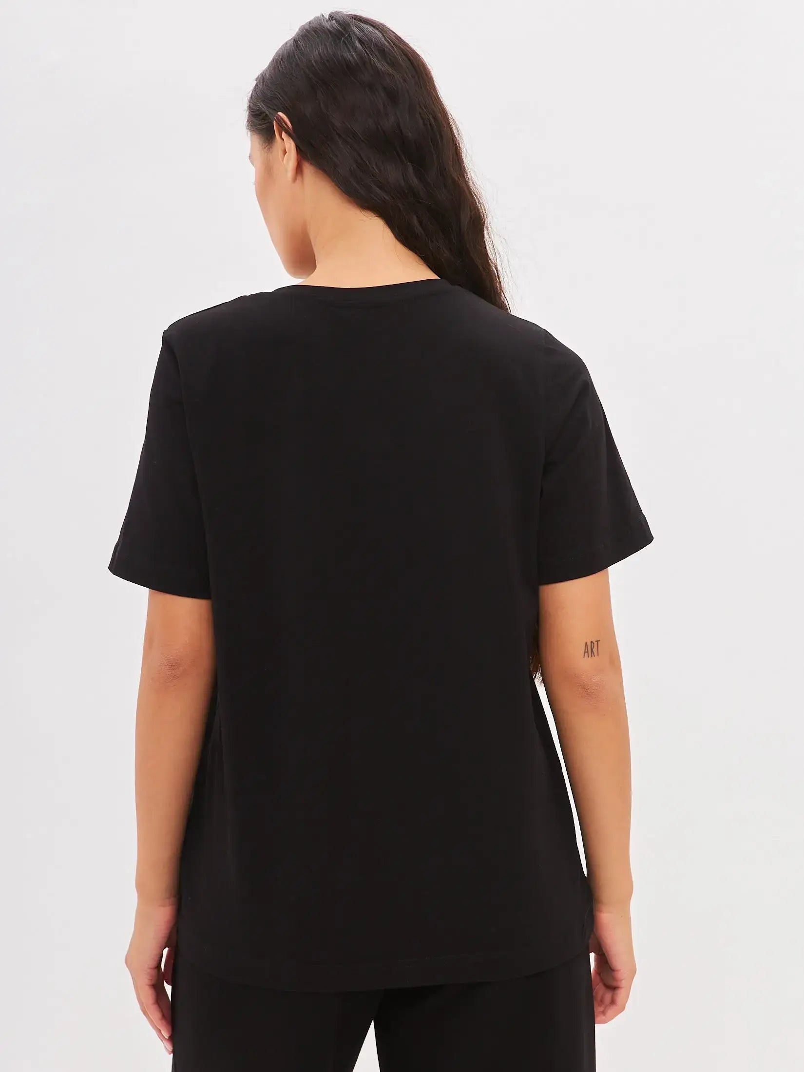 Set: women’s black t-shirt and wide-leg sweatpants with print Sport Casual Cat